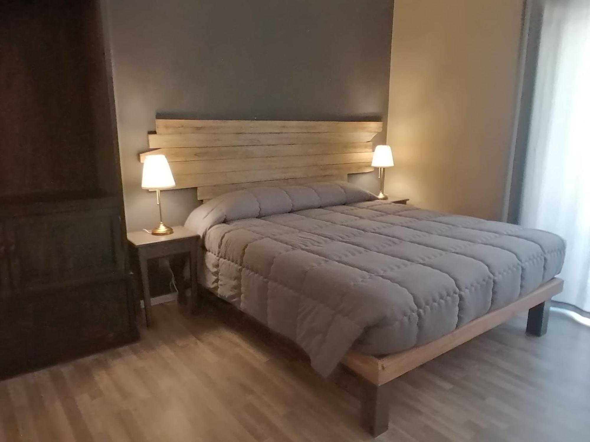 384 Guesthouse Rooms & Suite エンナ エクステリア 写真